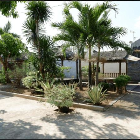 Villetta House Syariah Kudus ภายนอก รูปภาพ