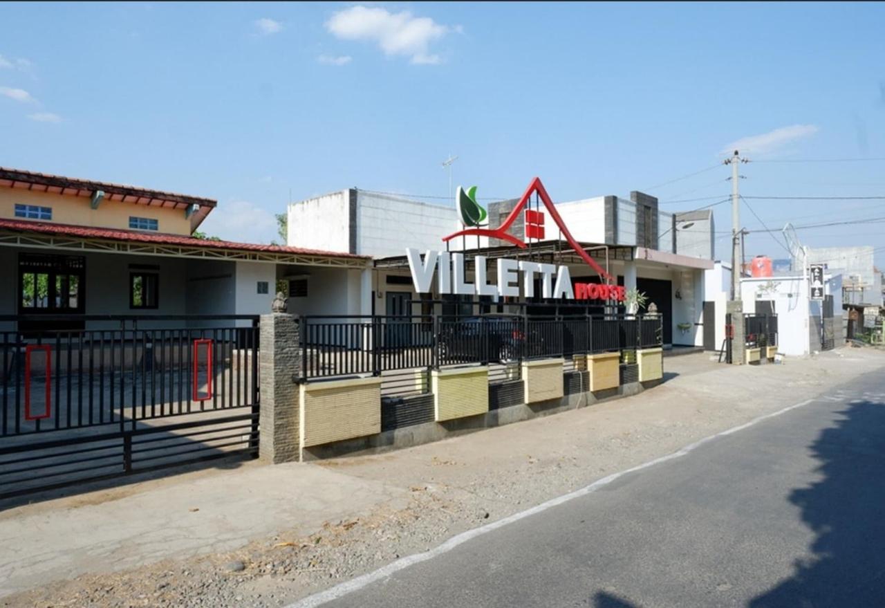 Villetta House Syariah Kudus ภายนอก รูปภาพ