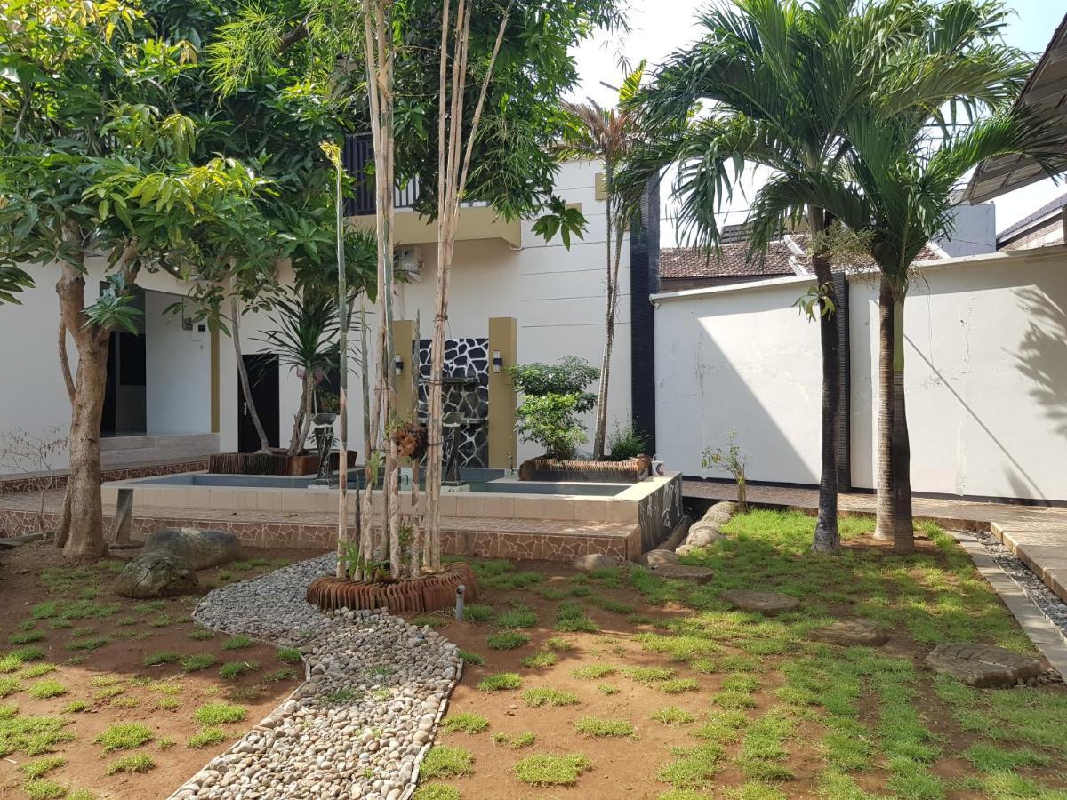 Villetta House Syariah Kudus ภายนอก รูปภาพ
