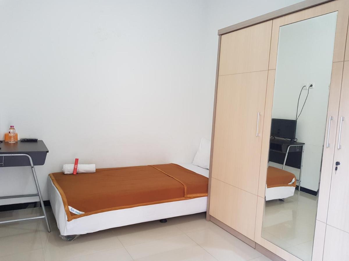 Villetta House Syariah Kudus ภายนอก รูปภาพ
